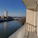 Perle De La Seine Superbe F3 Vue Seine Et Cathedrale Apartment *