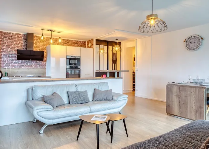 Perle De La Seine Superbe F3 Vue Seine Et Cathedrale Διαμέρισμα *