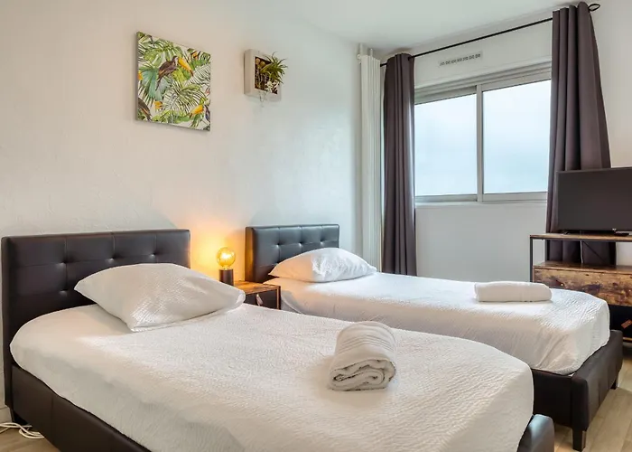 Perle De La Seine Superbe F3 Vue Seine Et Cathedrale Ρουέν